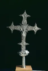 Processional Cross, Marked NOE M.Guenca